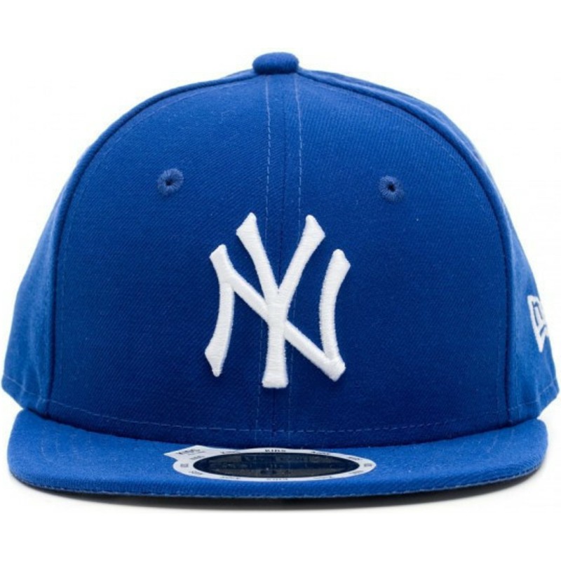 casquette-plate-bleue-ajustee-pour-enfant-59fifty-essential-new-york-yankees-mlb-new-era