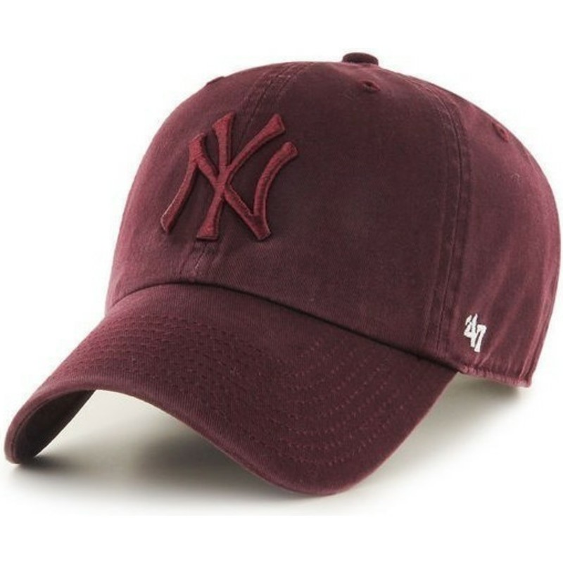 casquette-courbee-grenat-fonce-avec-logo-grenat-new-york-yankees-mlb-clean-up-47-brand